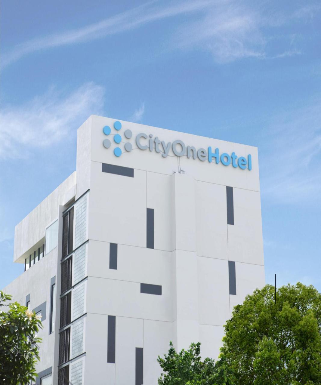Citrip Hotel Simpang Lima Semarang Exterior foto
